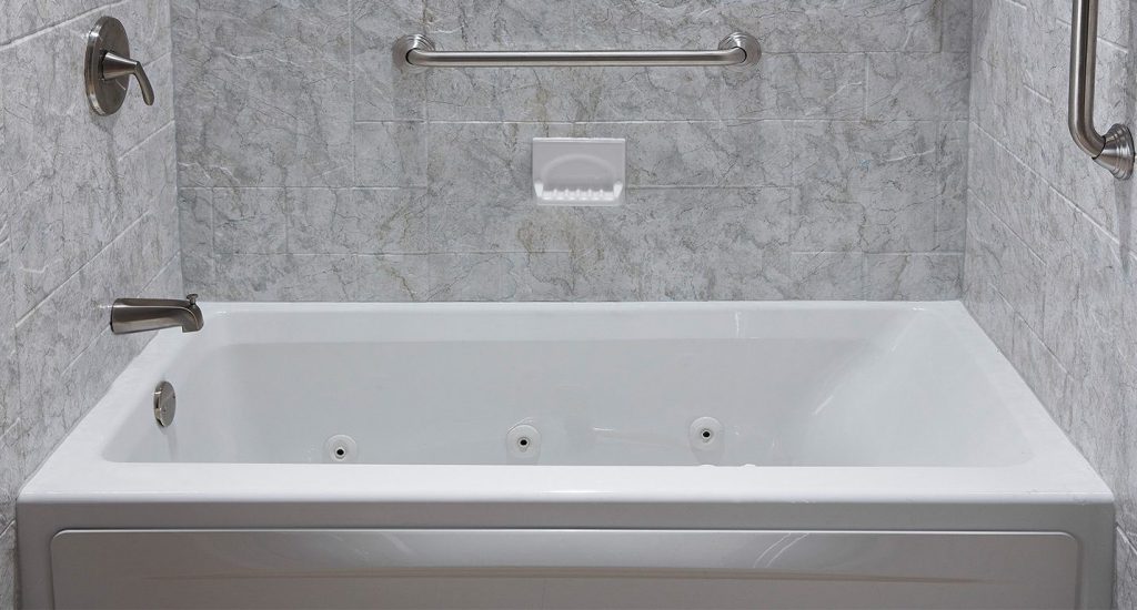 Winnipeg Tub and Surround, MB BathMaster